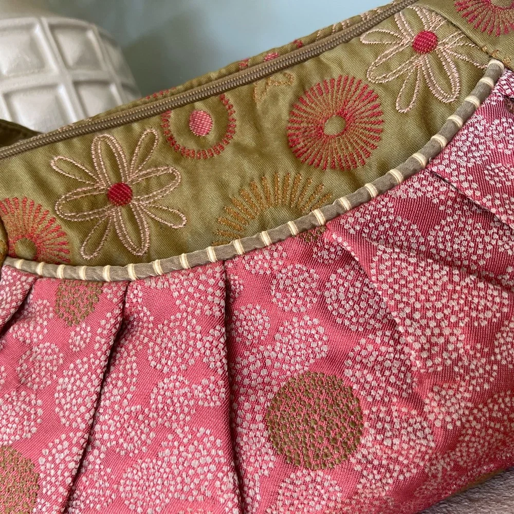 Maruca Floral Embroidered Women's Shoulder Bag